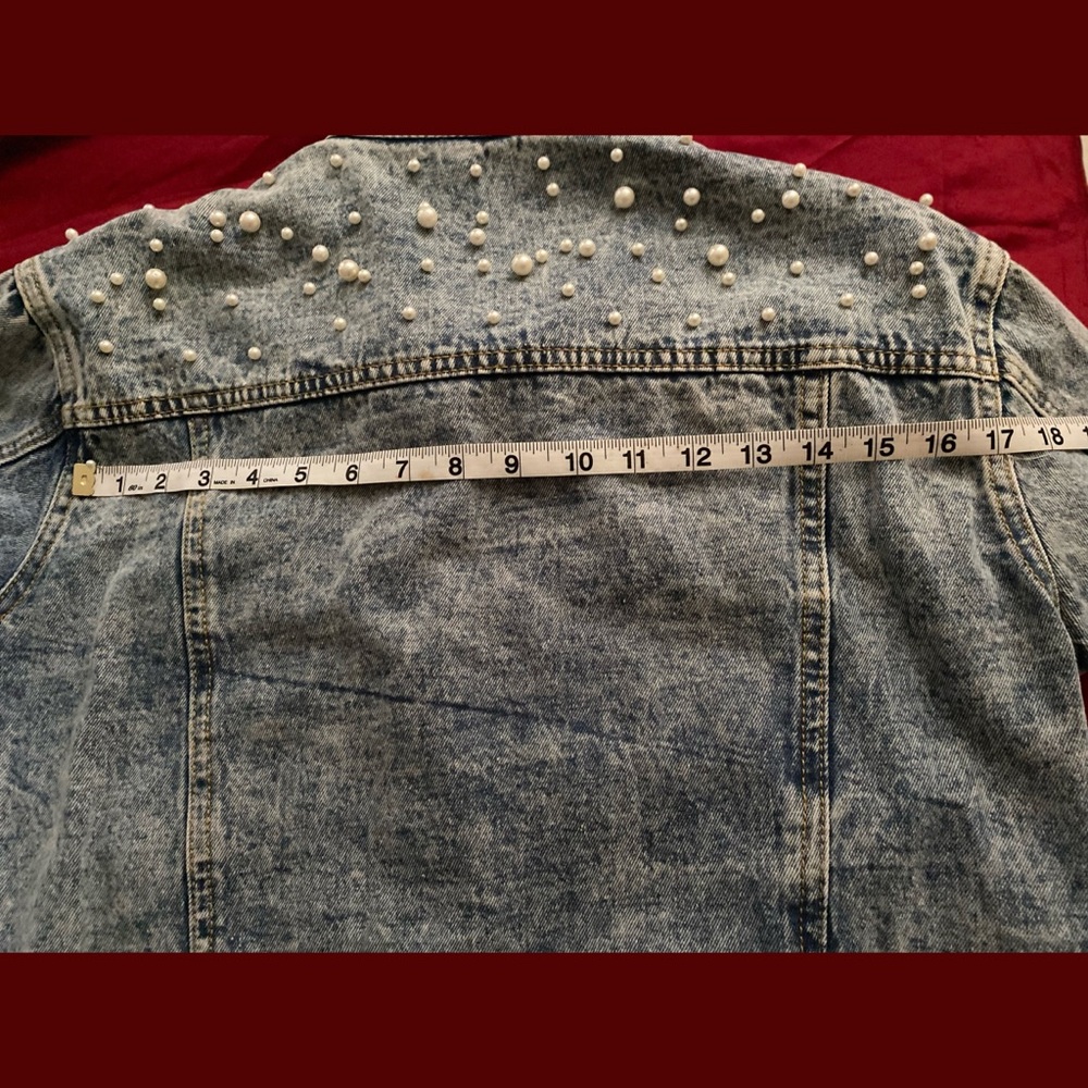 Women's Pearl Denim Jacket - Picture 6 of 8